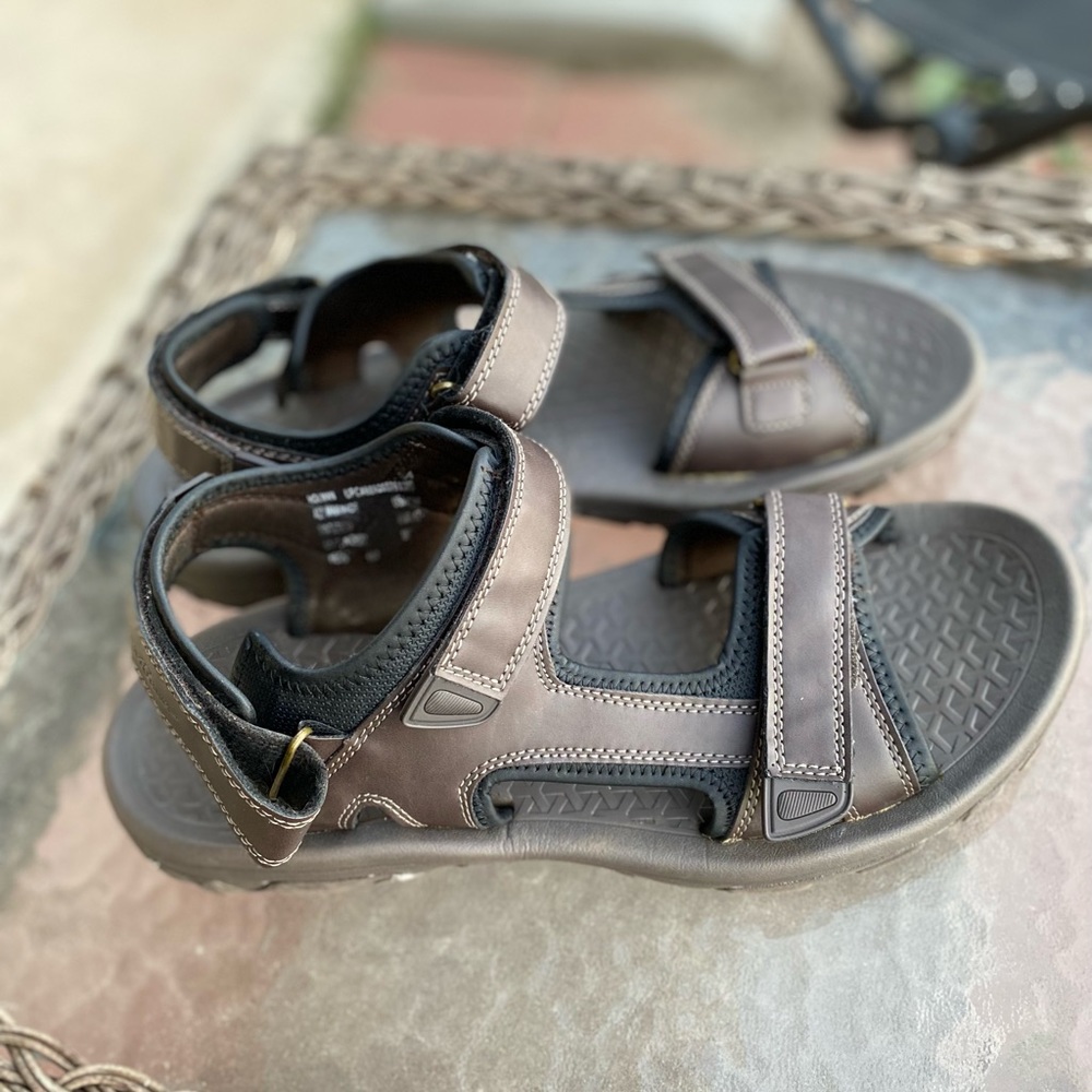Eddie Bauer Holman Brown River Sandals 13M